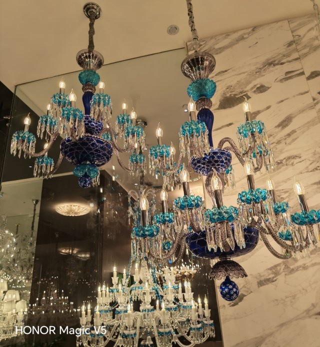 Lights & Chandeliers