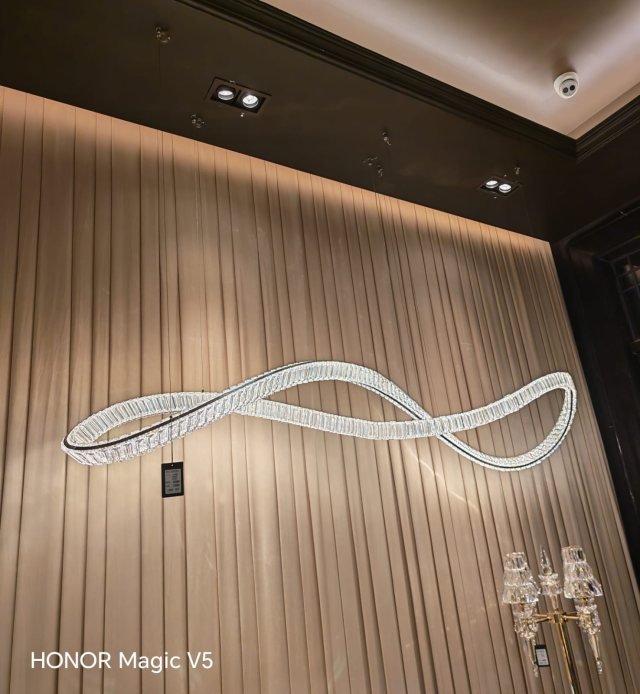 Lights & Chandeliers