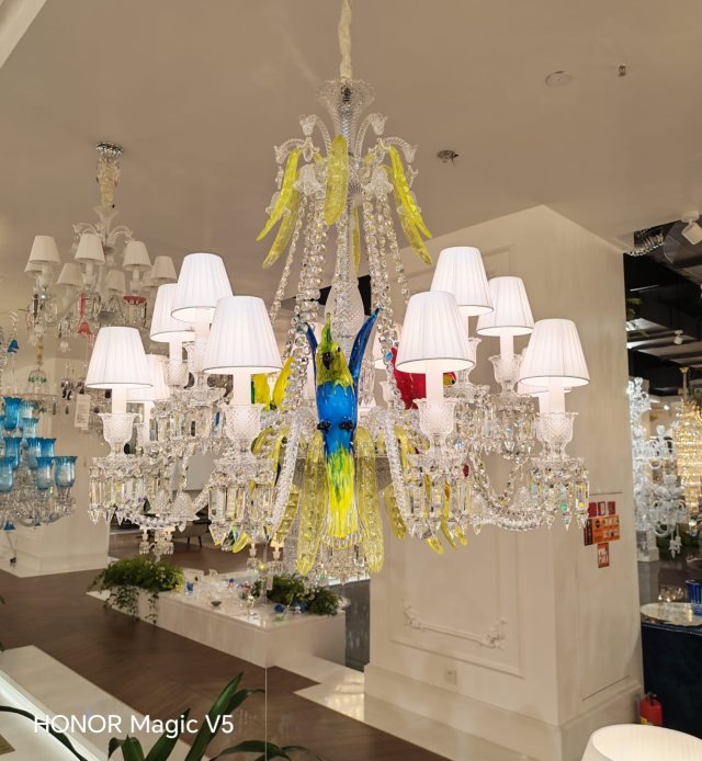 Lights & Chandeliers